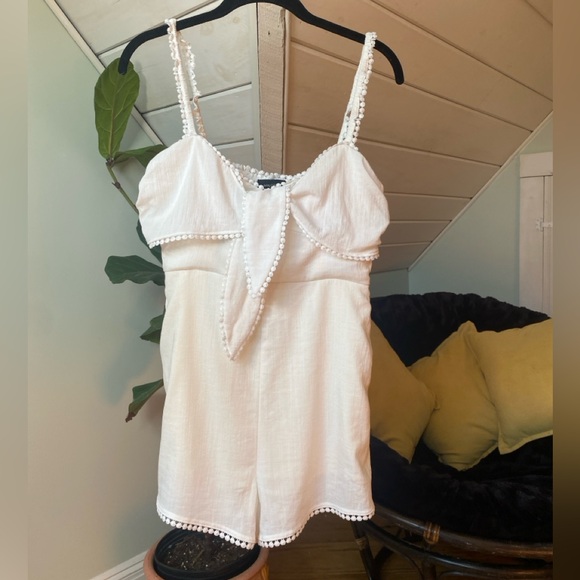 Revolve Majorelle Women’s Small White One Piece Joyce Linen Romper Sleeveless - Picture 11 of 11